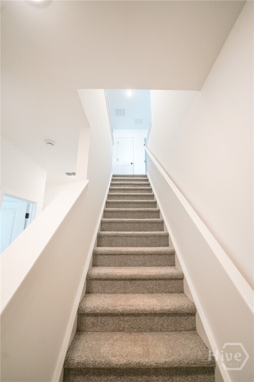 Building Photo - 108 Kingswood Cir