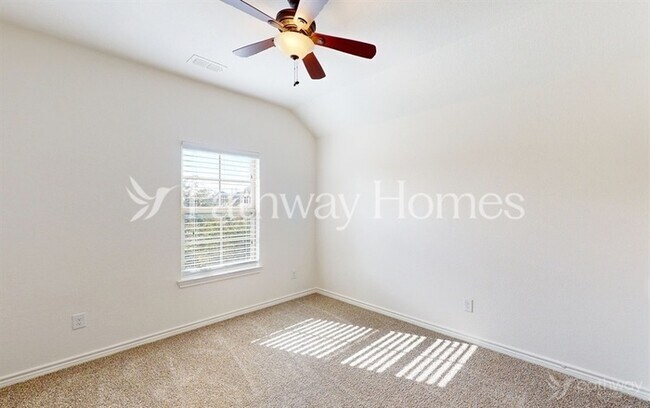 Building Photo - 209 Bentley Dr