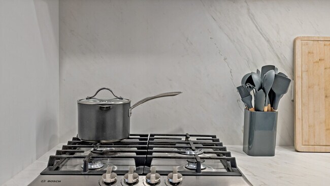 Building Photo - 1852 7th St NW