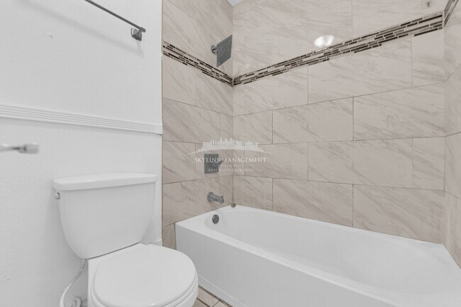 Building Photo - 1308 N 22nd St
