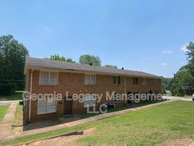 Building Photo - 272 Lawrenceville St