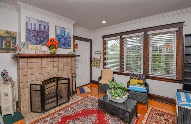 Building Photo - 3815 Winding Way