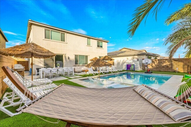 Building Photo - 83796 Moreno St