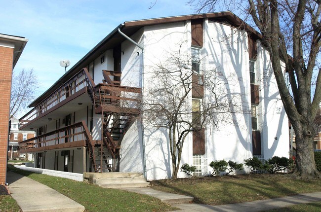 Building Photo - 40 McMillen Ave