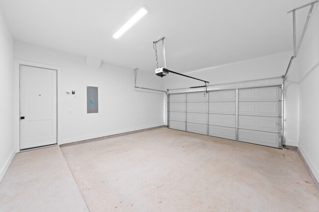 Building Photo - 6704 Abode Ave