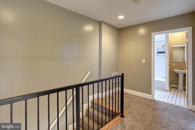 Building Photo - 3706 Harlem Ave