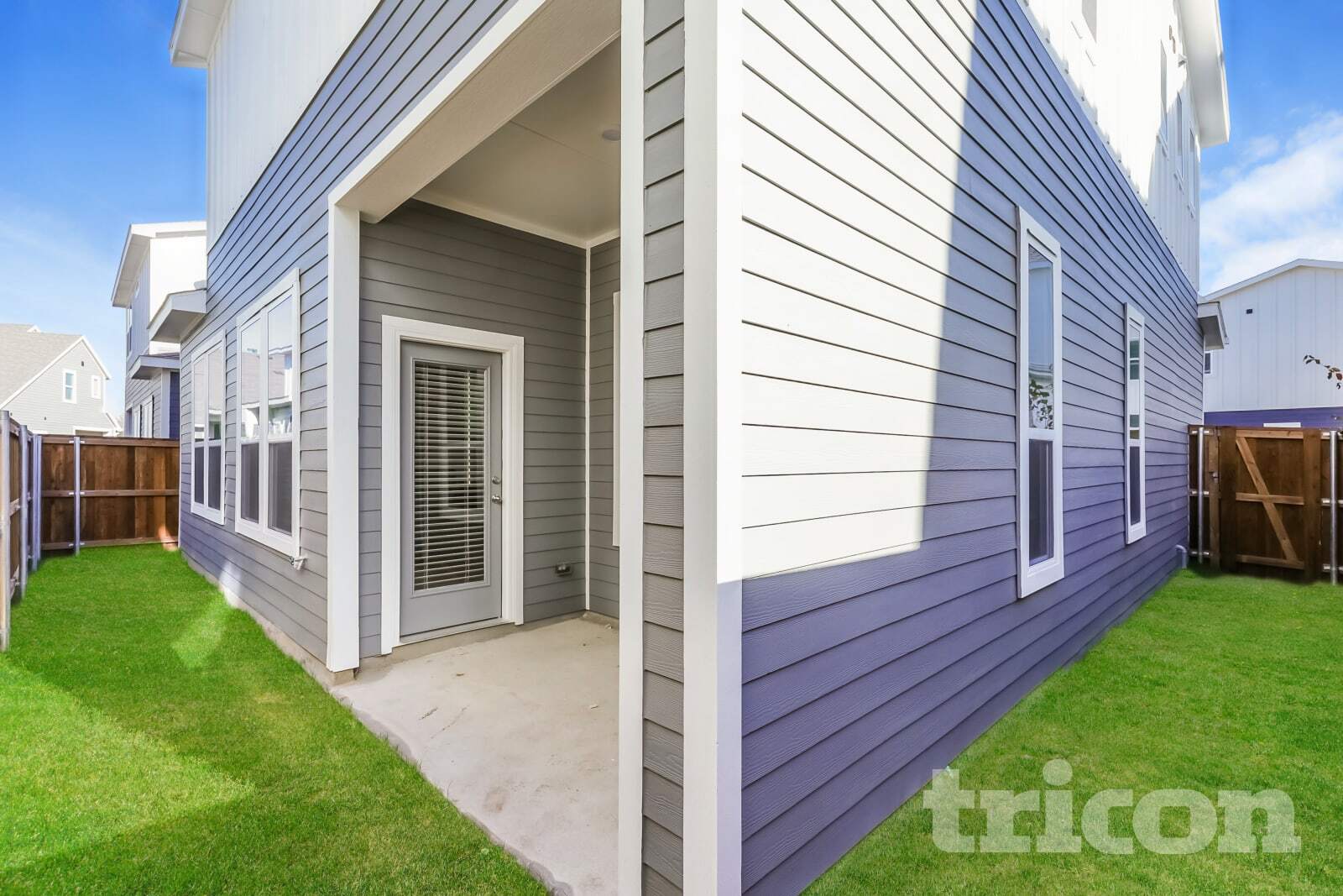 Building Photo - 836 Thorn Hill Dr