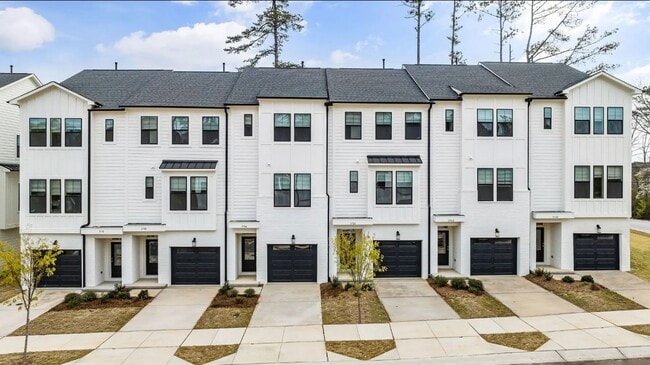 Building Photo - Abode Kerr Ridge