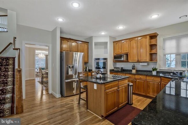 Building Photo - 2393 Watters Glen Ct