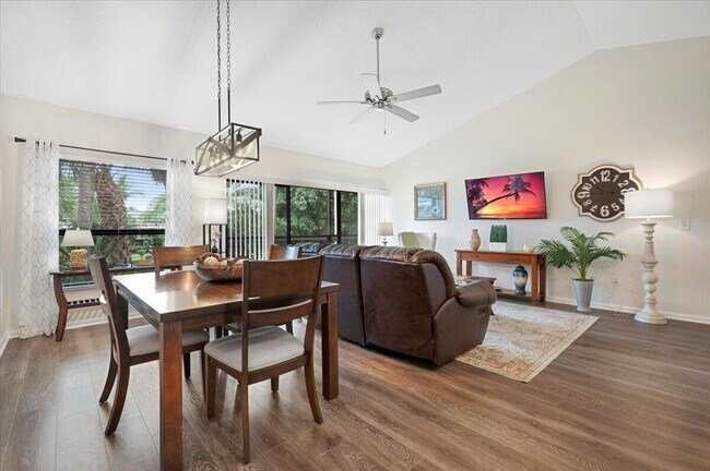 Building Photo - 11863 Wimbledon Cir