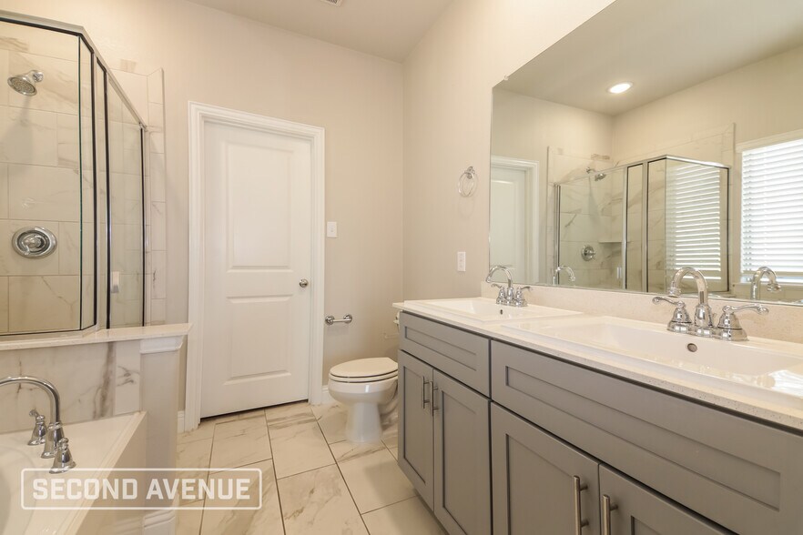 Building Photo - 1149 Flamingo Rd