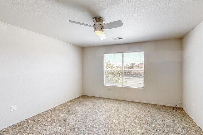 Building Photo - 6512 Los Pueblos Pl NW