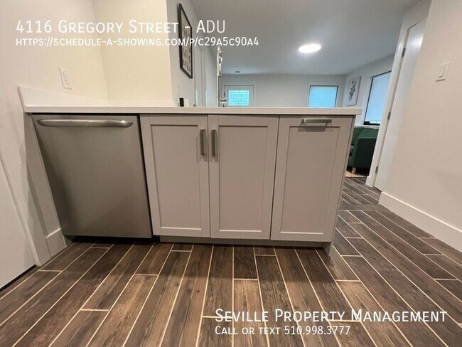 Building Photo - AVAILABLE SHORT TERM RENTAL BOOKING (5/13/...