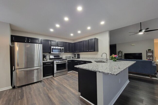 Building Photo - 3110 Crest Ridge Cir SW