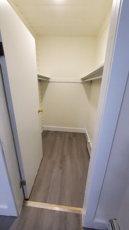 Building Photo - 652 NY-17M