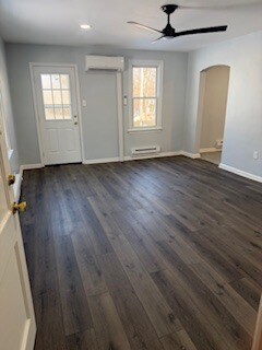 Building Photo - 64 S Limekiln Pike