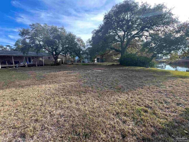 Building Photo - 5778 Trout Bayou Cir