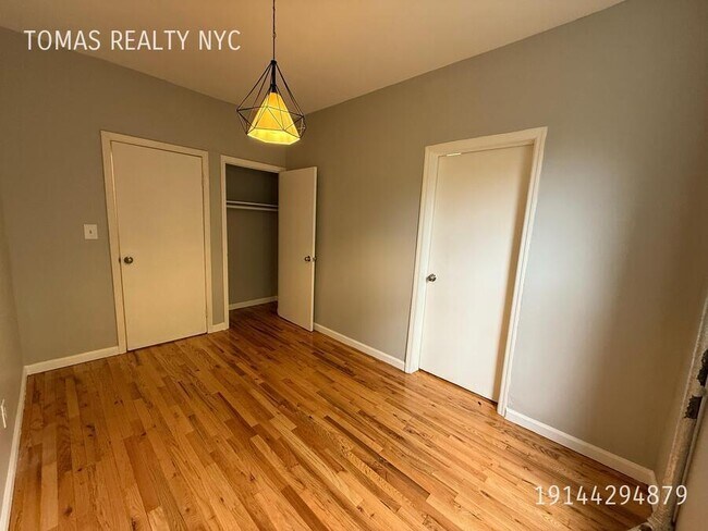 Building Photo - 1235 Union Ave