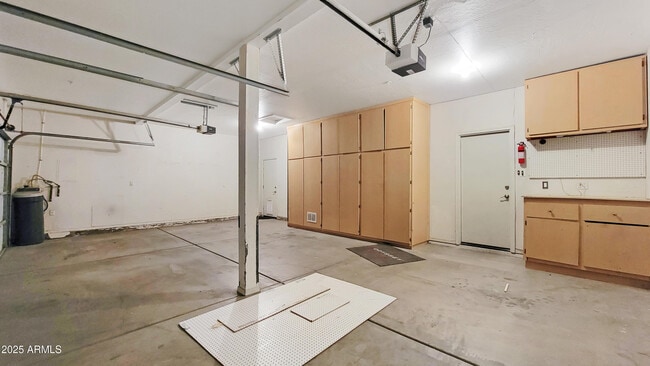 Building Photo - 16303 N 105th Way