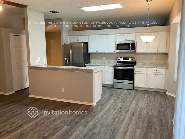 Building Photo - 22521 Laureldale Dr