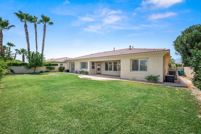 Building Photo - 124 Tesori Dr