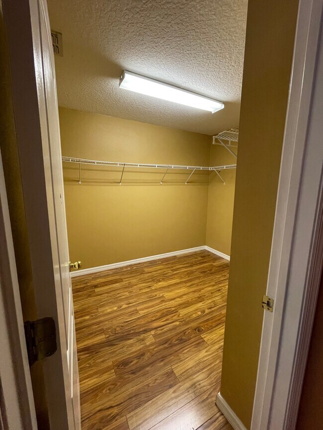 Building Photo - 4373 Spring Blossom Dr