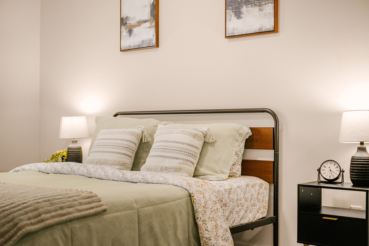 Building Photo - 3213 Grand Blvd