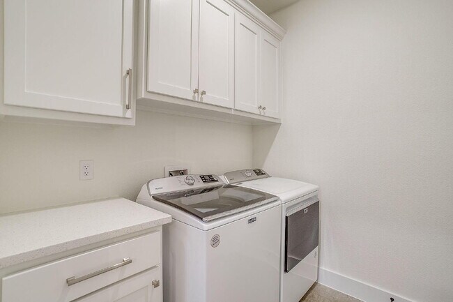 Building Photo - Brand New 3 bedroom Home in Granbury Community!