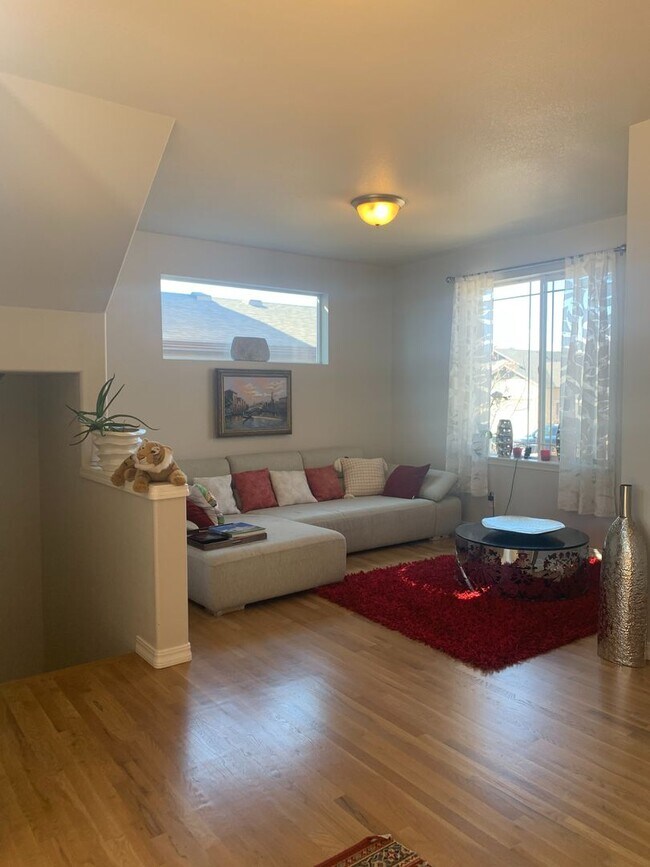 CORDERA PRAIRIE STYLE HOME WITH COVERED ENTRY 10055 Edgemont Ranch Ln