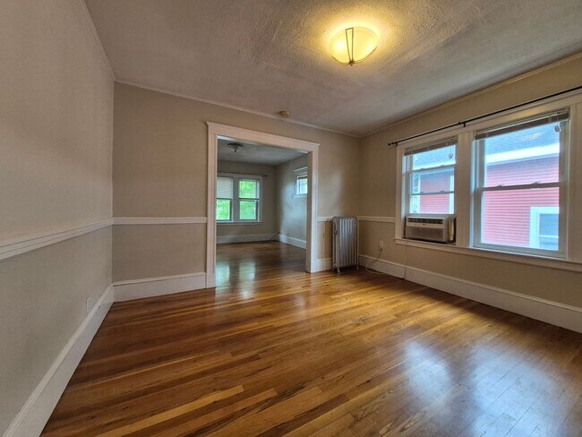 Building Photo - Nice 3 bed in Watertown