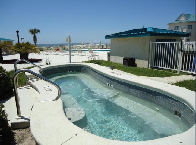 Building Photo - 497 Plantation Rd