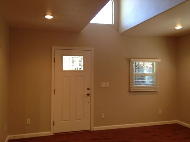 Building Photo - Completely Renovated in 2012; adorable energy-efficient Country home w/ Guest House on 1 mostly l...