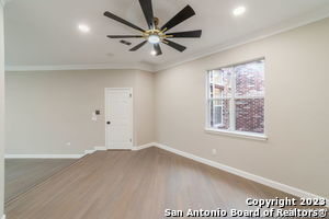 Building Photo - 18605 Elmbrook