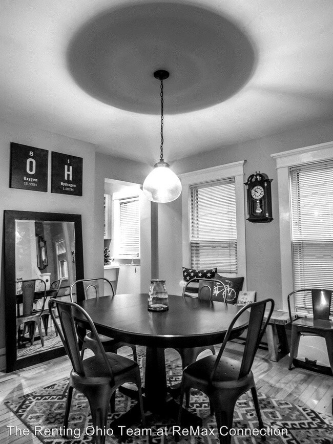 Building Photo - 2 br, 1 bath House - 344 W 2nd Avenue