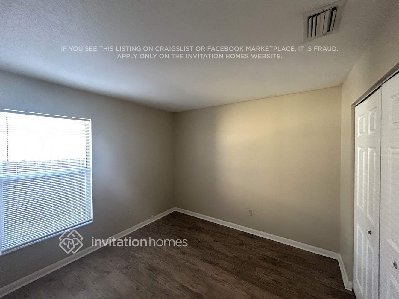 Building Photo - 1916 Bridgehampton Pl