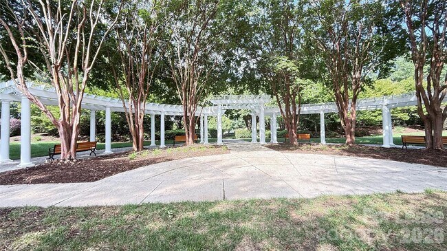 Building Photo - 12731 Bullock Greenway Blvd