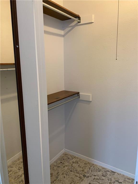 Building Photo - 610 Buckskin Dr