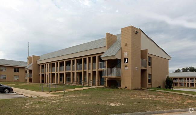 Building Photo - Pensacola Village Apartments