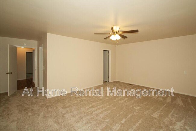 Building Photo - 7729 S 70th E Ave