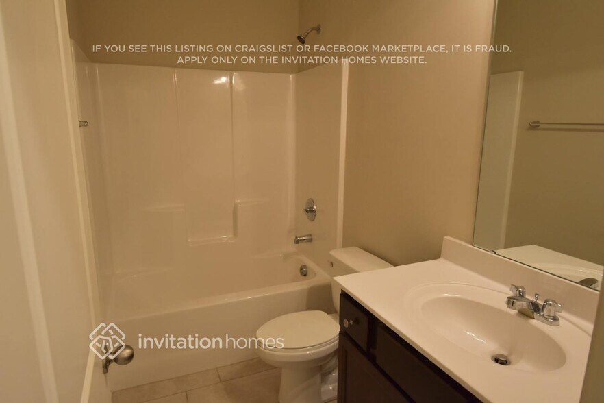 Building Photo - 5410 Roberta Crossing Dr