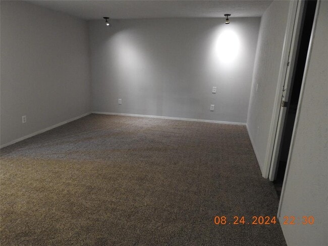 Building Photo - 6305 Westward St