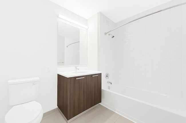 Building Photo - 1524 Sheepshead Bay Rd