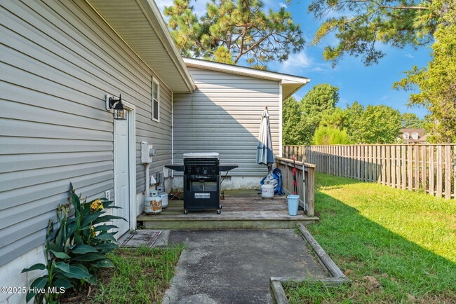 Building Photo - 769 Dayflower Ct