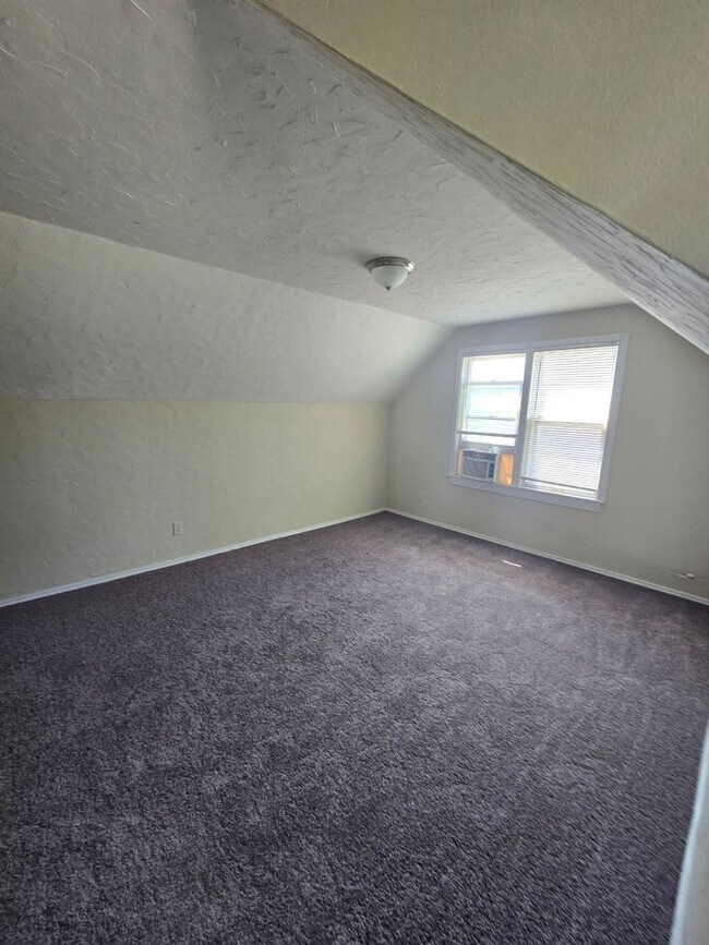 Building Photo - Partially updated spacious home