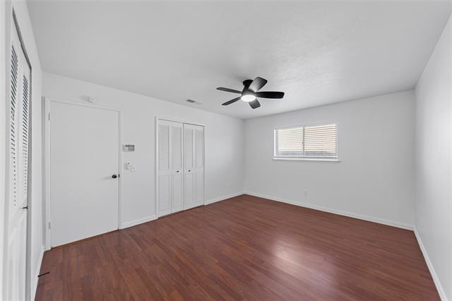 Building Photo - 3722 Hillsdale Ln