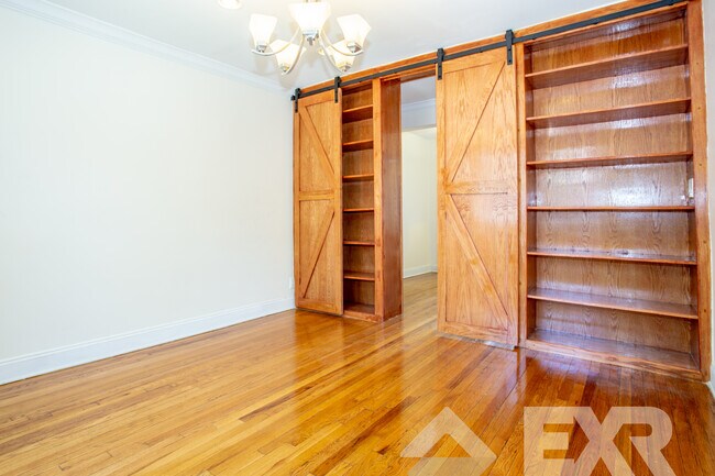 Building Photo - 667 Brooklyn Ave