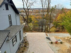 Building Photo - Single Family House in Derby- 3 Bed 2 bath