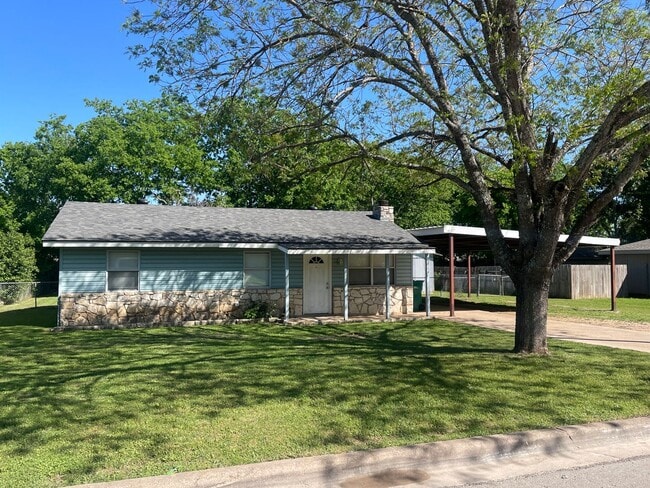 Building Photo - 3 BEDROOM, BELTON ISD