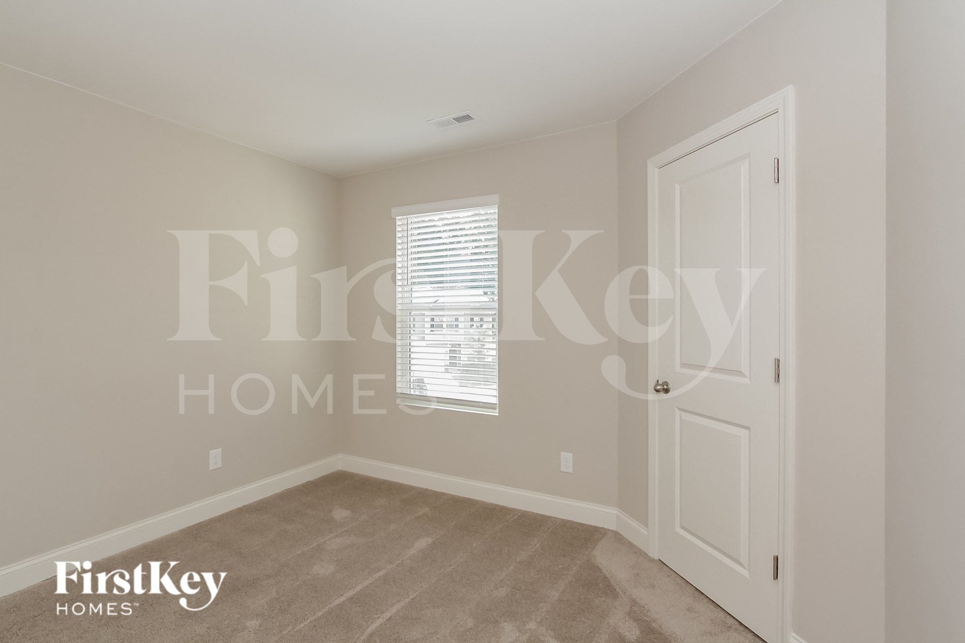 Building Photo - 9545 Blue Knoll Ct