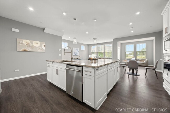 Building Photo - 2230 Weatherbee Ln
